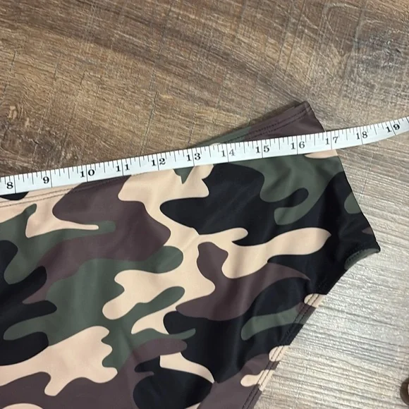 Camo Swim Bottom - 2XL - Picture 5 of 6